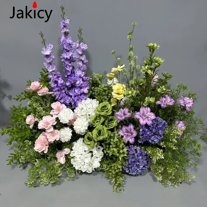 Plantes vertes feuille mariage fleur de soie artificielle terre rangée