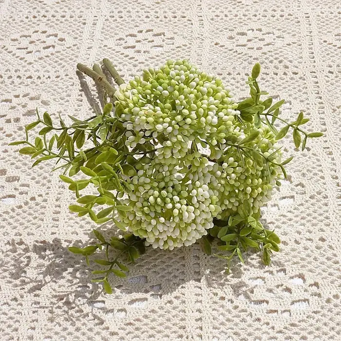 Hortensia et raisins d'avoine de 11 pouces