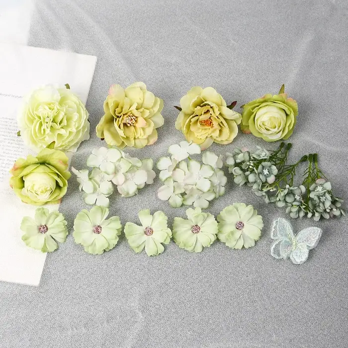 Fleurs artificielles en rose pour la décoration de la maison