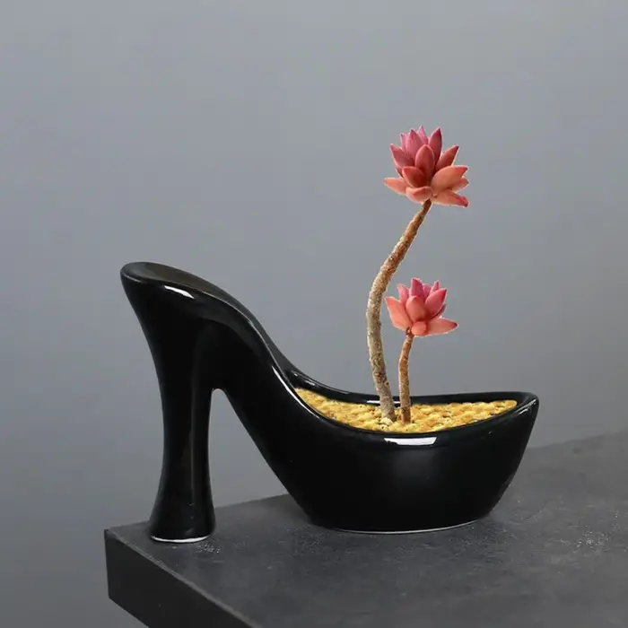 Pot de fleurs en céramique artisanal