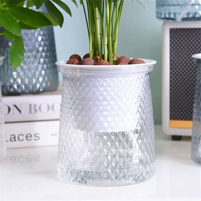 Pot de plantes hydroponiques auto-arrosant