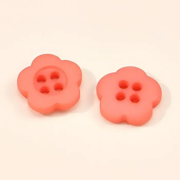20 pièces/sac créatif fleur de prunier en forme de quatre yeux bouton coloré bricolage couleur bonbo