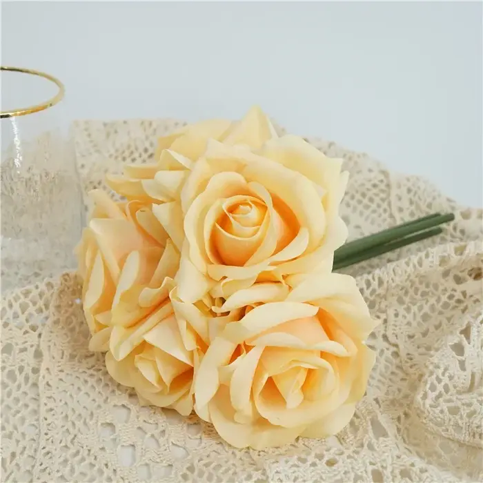 Fleurs Artificielles Hydratantes à 5 Têtes