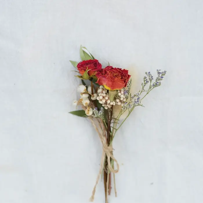 Mini bouquet de fleurs séchées naturelles