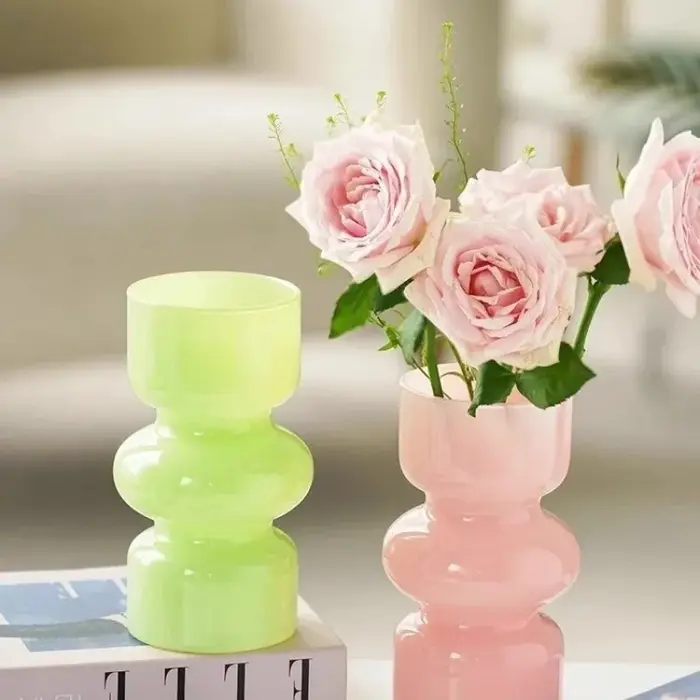 Vase en verre rétro français