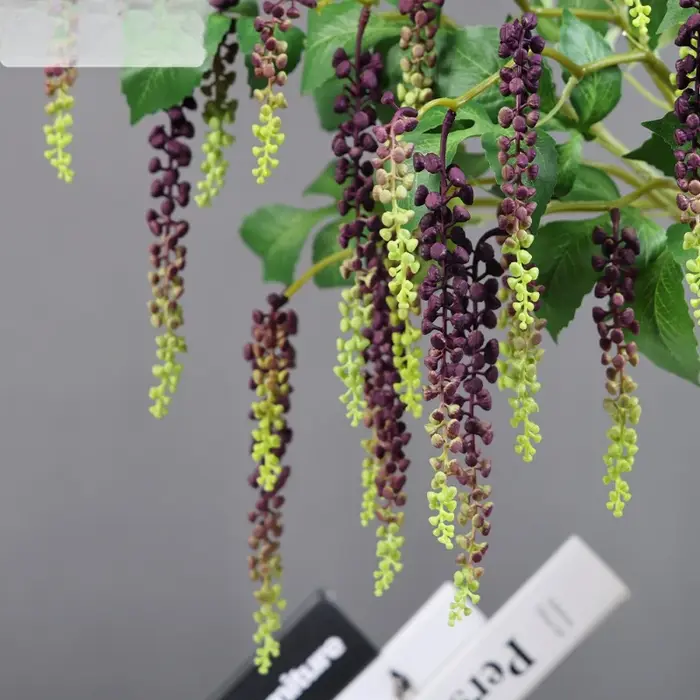 4 pièces de plantes vertes artificielles en plastique à suspendre au mur