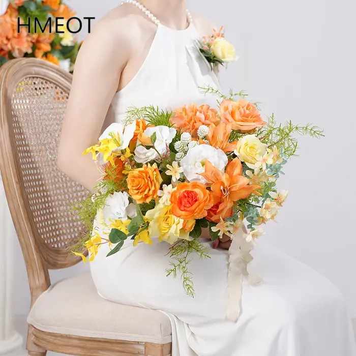 Bouquet de roses à main série Orange et blanc