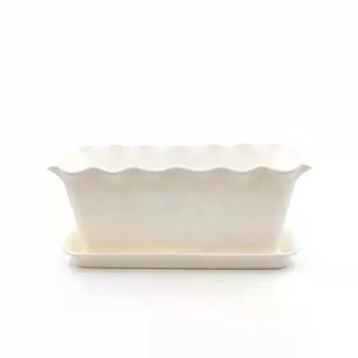 Jardinière rectangulaire à bords ondulés avec soucoupe