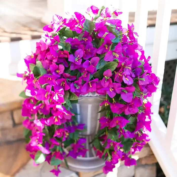 Guirlande artificielle de bougainvilliers pour mariage