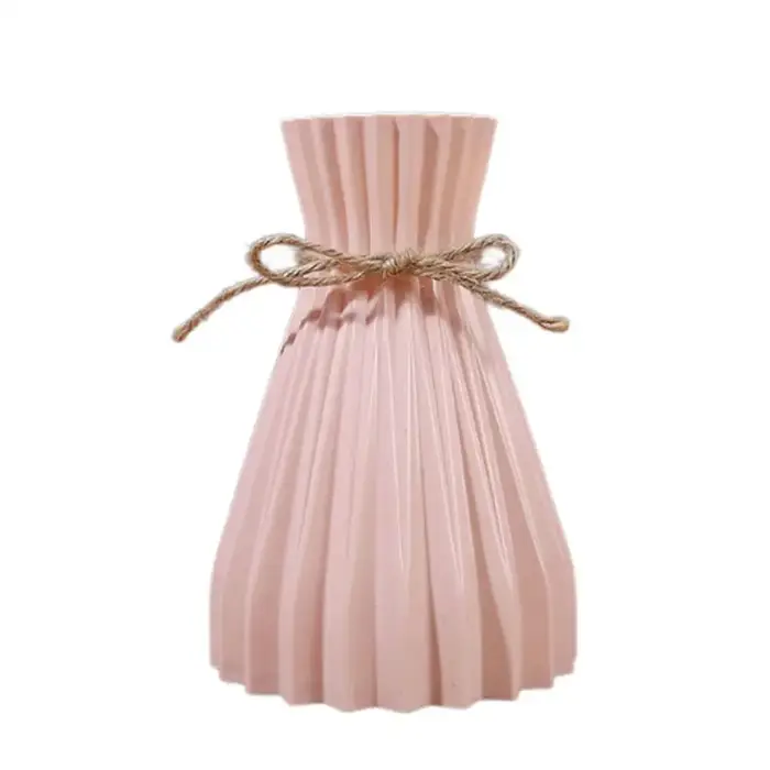 Vase à fleurs en plastique ne peut pas contenir de l'eau