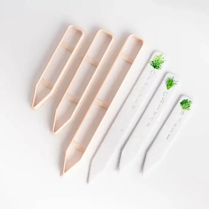 Cutter pour étiquettes de plantes