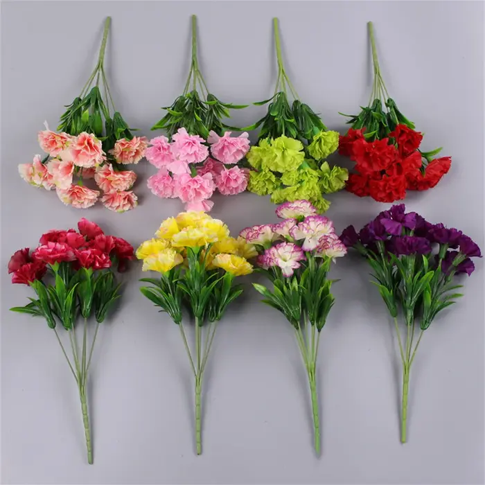 Bouquet de fausses fleurs artificielles