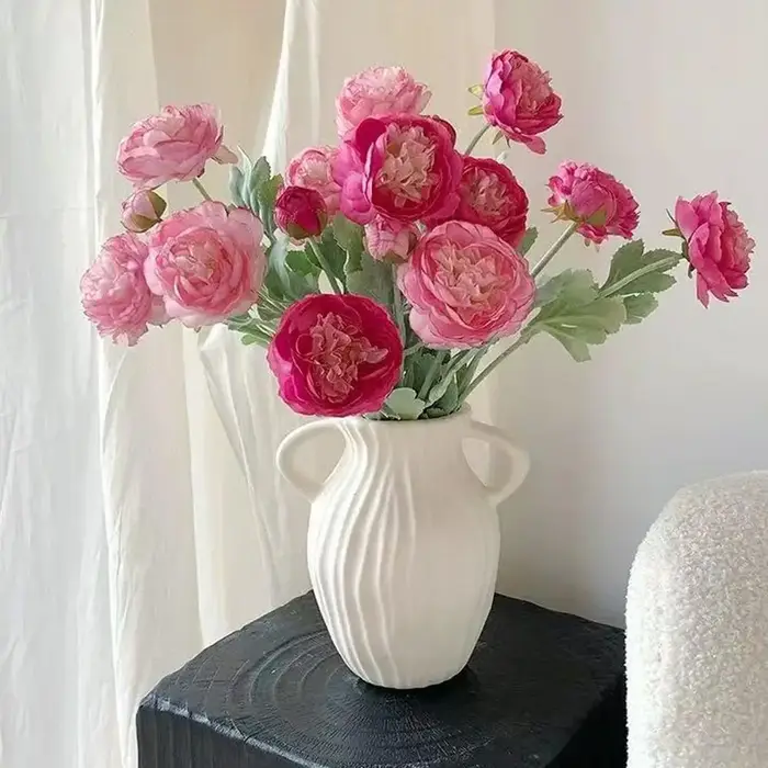 Fleurs de ranunculus artificielles réalistes