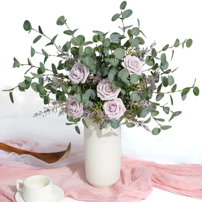 Plantes artificielles d'eucalyptus de hauteur
