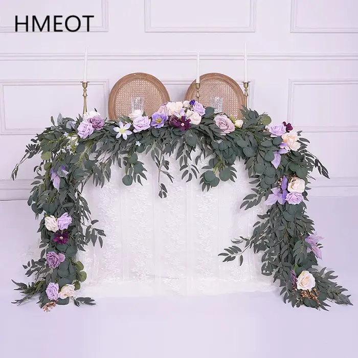 Série violette avec verdure