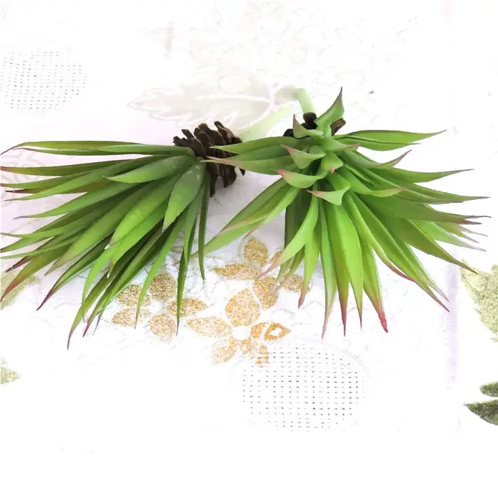 2 plantes artificielles