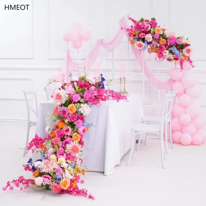 Composition florale rose vif