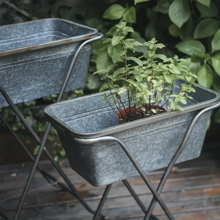Support de plante de salon nordique