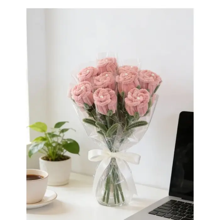 Bouquet de roses délicates en crochet