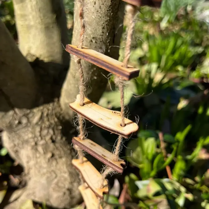 Échelle de corde de pont de fée en bois