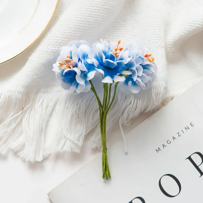 Bouquet de fleurs artificielles en soie