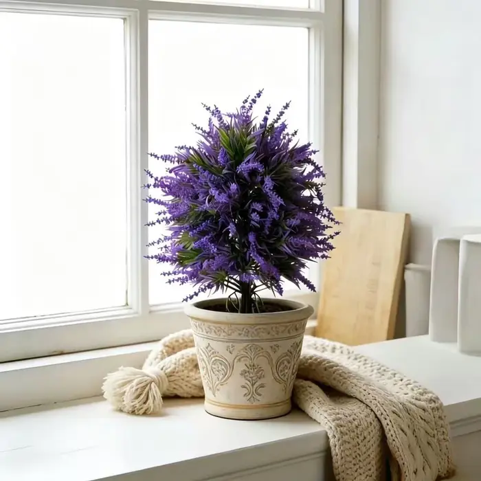 2 pièces d'arbres de lavande bleu-violet avec piquets de fixation au sol pour décors de mariage