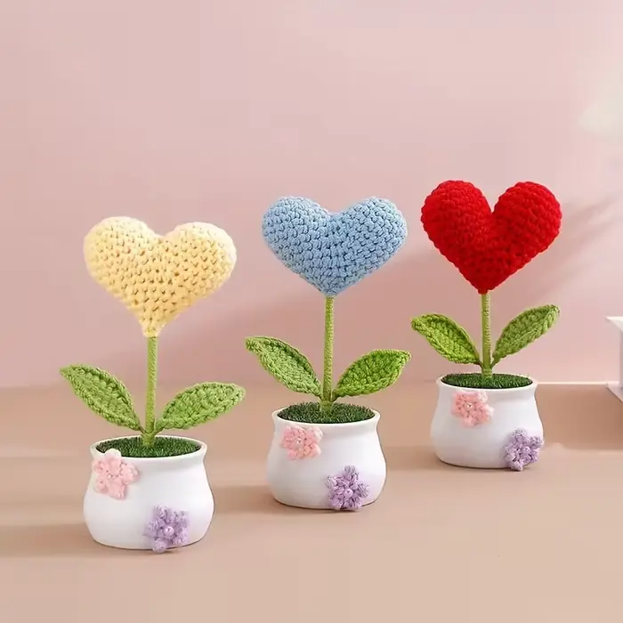 Plantes artificielles en pot en forme de cœur accrochées à la main - Sélection de décoration de maison et de cadeaux