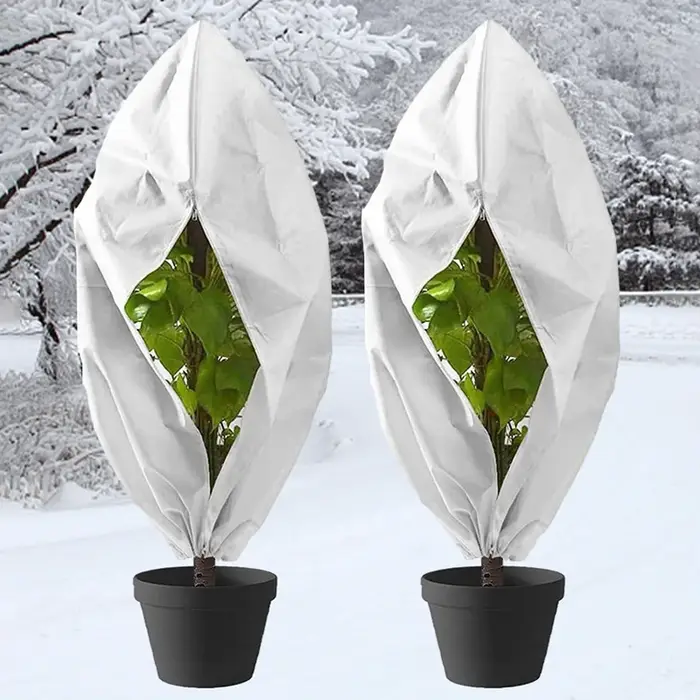 Couverture pour plantes d'hiver