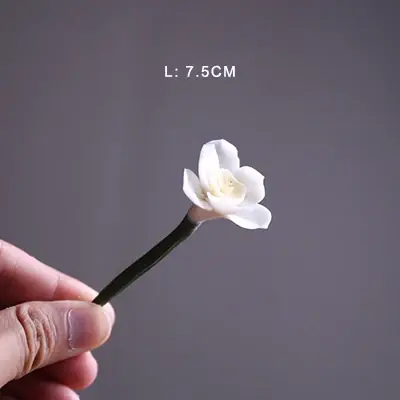 Figurines de Fleurs en Céramique Faites à la Main