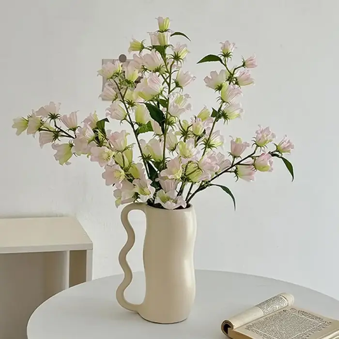 Fleurs artificielles réalistes