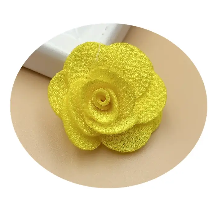 Petite fleur tridimensionnelle faite à la main de 2.5CM, petite Rose multicolore, pétale, petite fle