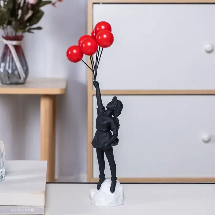 Statue de lanceur de fleurs intérieure en résine