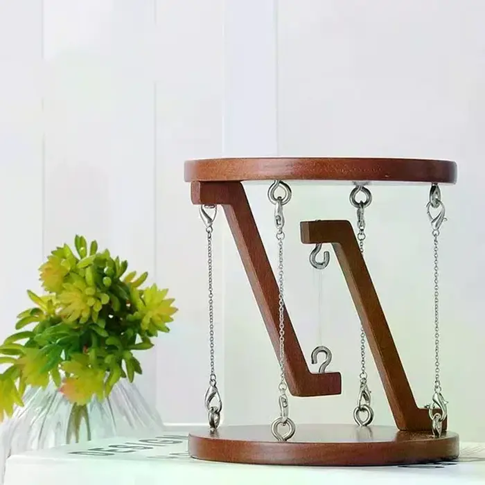 Support pour plantes à Structure de tensécrite