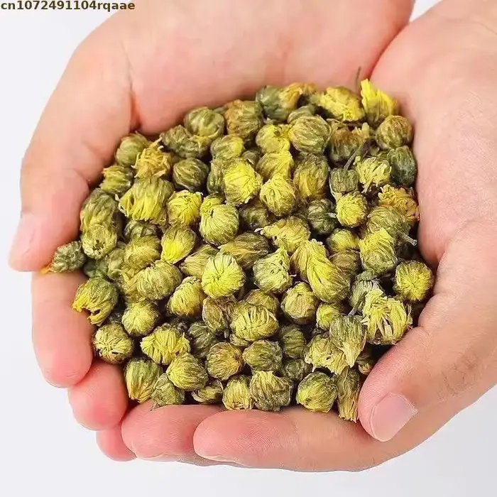 Bouquets de chrysanthèmes artificiels