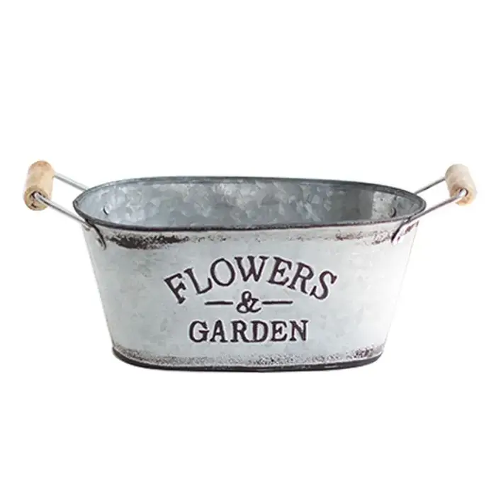 Pot de fleurs ovale en fer rustique