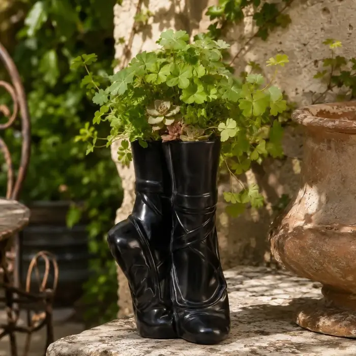 Vase Créatif et Tendance en Forme de Chaussure de Ballet, Sculpture Décorative de Pied Rêveur, Pot Artistique en Vinyle pour Fleurs Séchées, Jardin